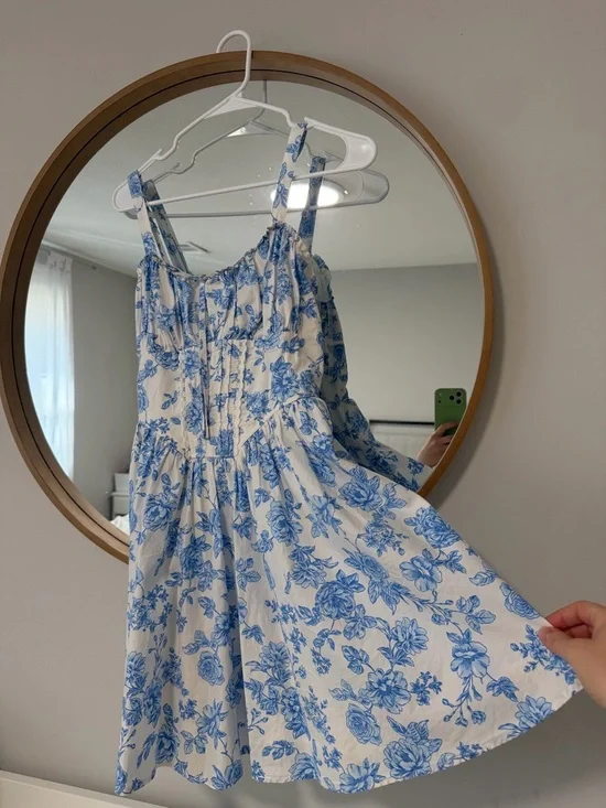 Trixxi White Dress with Blue Floral Print - Picture 1 of 9
